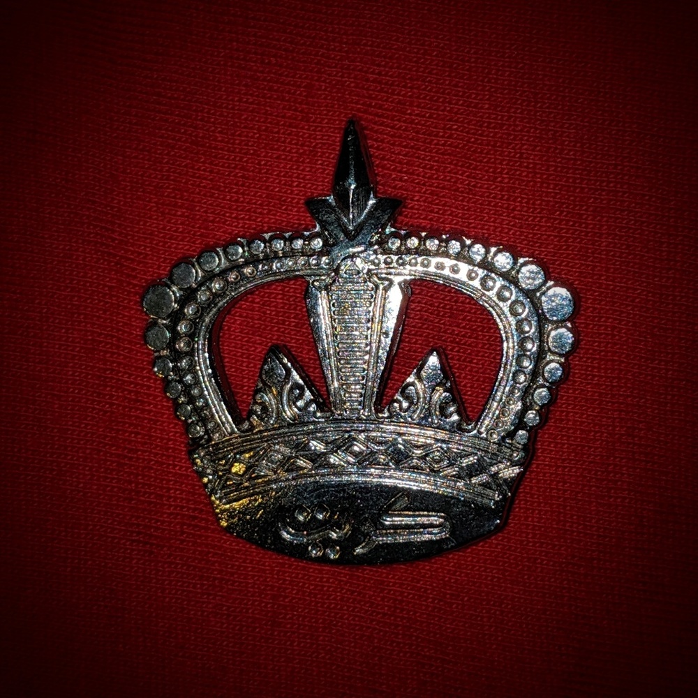 👑 Vintage Silver Crown Brooch